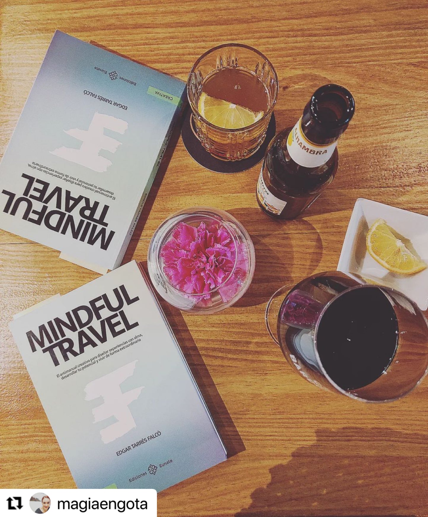 MINDFUL TRAVEL - El antimanual creativo.